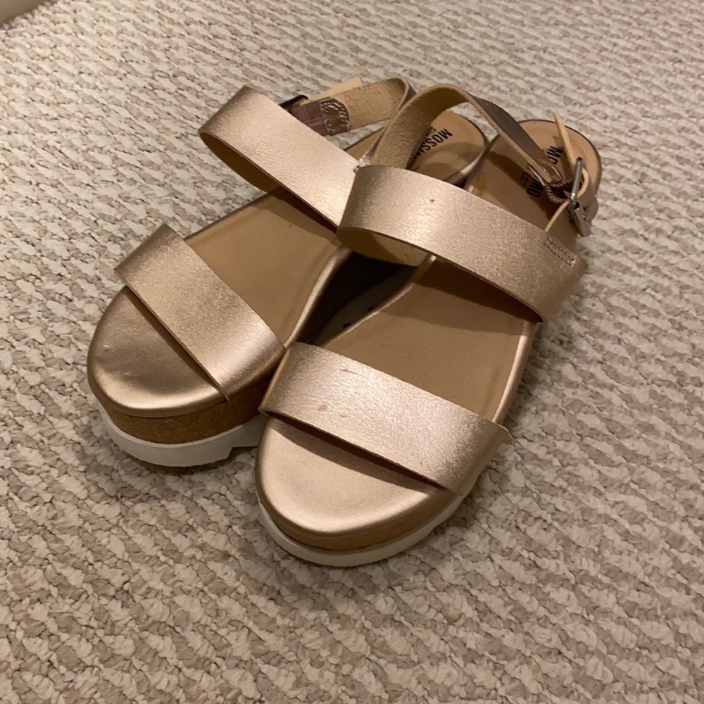 Size 6 rose gold platform sandals